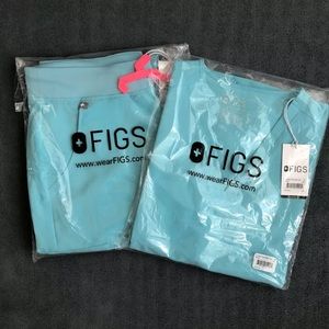 FIGS- Top and Bottom, size Small. New with tags